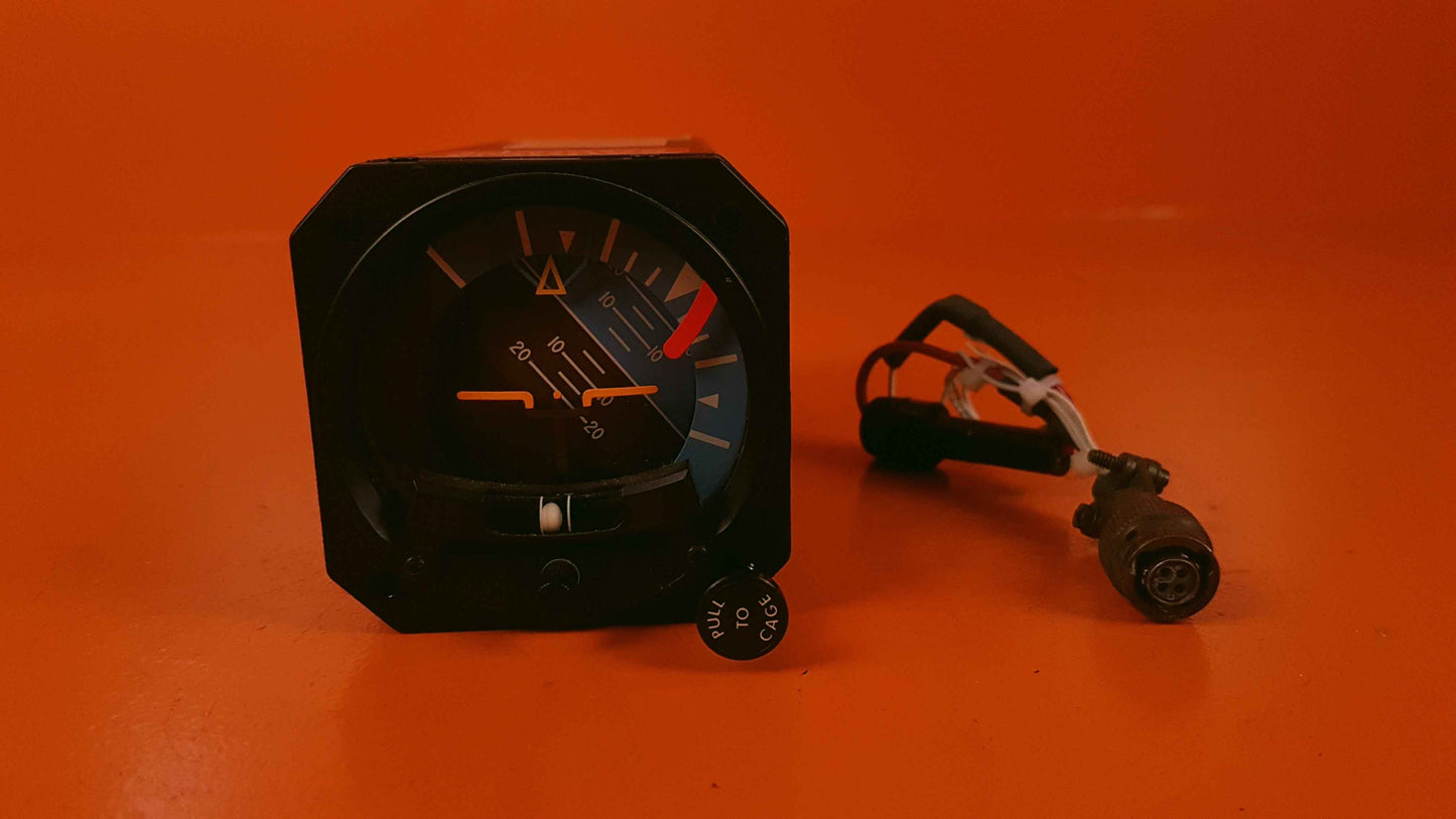 4300-208 Atitude Indicator