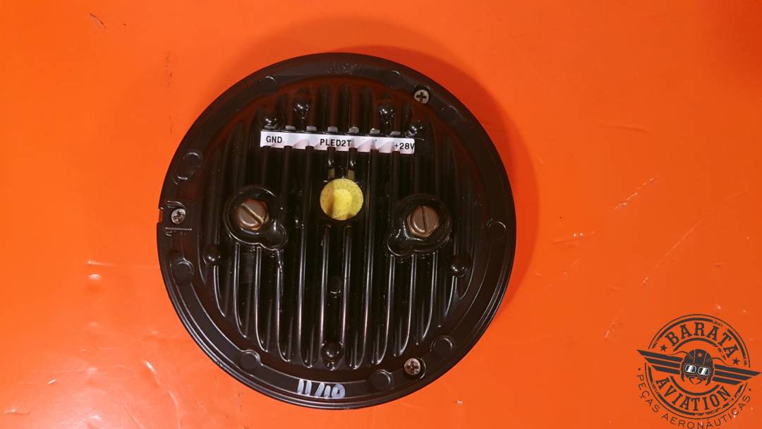 WHELEN LED TAXI LIGHT  28 VDC P/N PLED2T