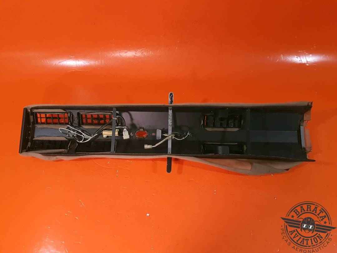 D796-1 AIR CONDITIONING DUCT ASSY W/ LOUVERS