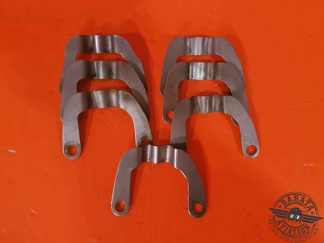 3011158 Kit Of 7 Lock/Plate Fuel Manifold