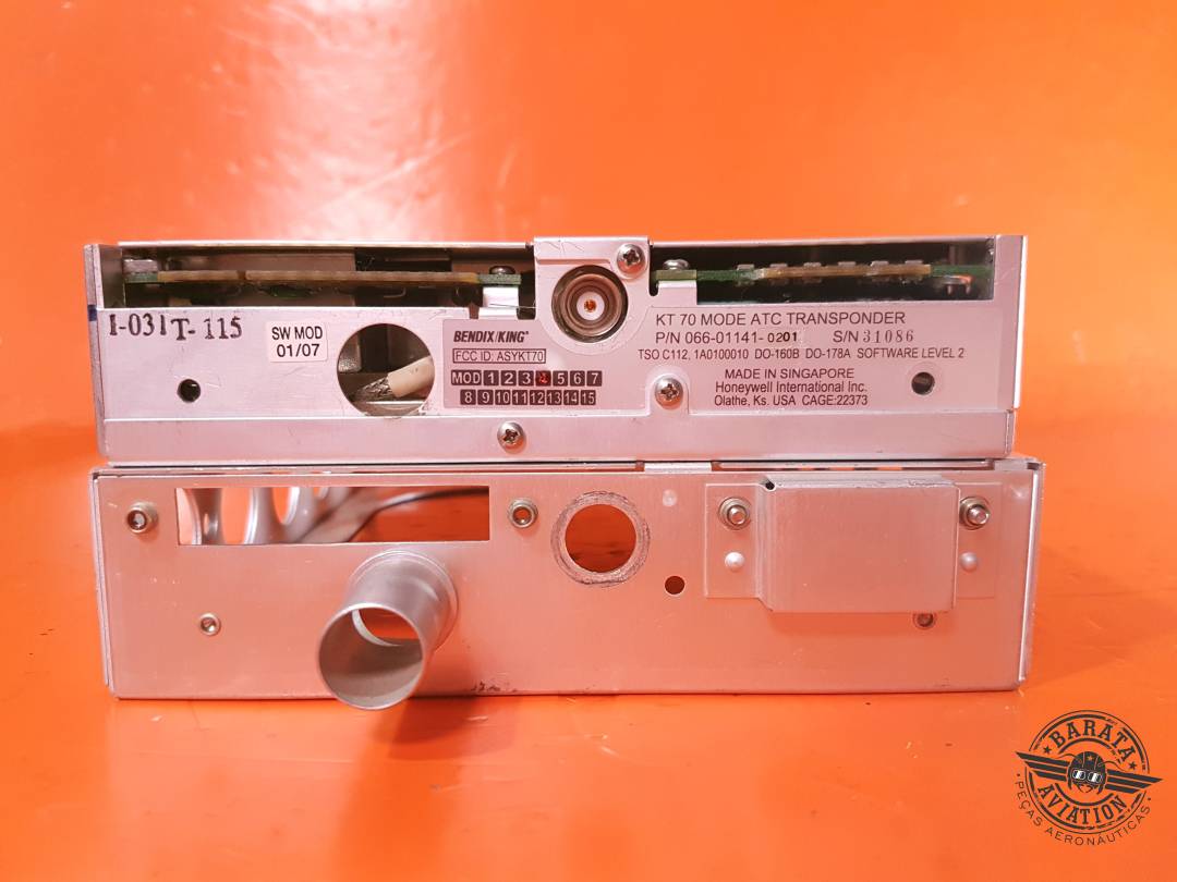 066-01141-0201 Bendix King KT-70 Transponder - ATC Mode - With Drawer