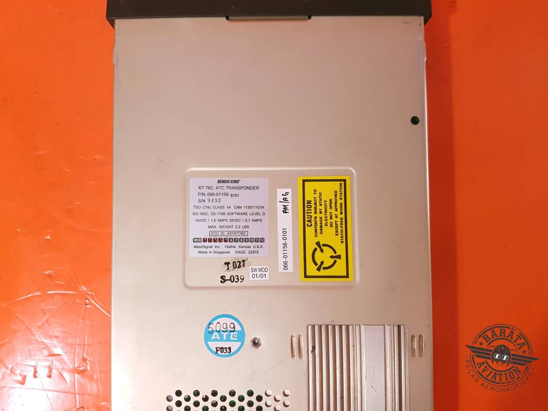 066-01156-0101 Bendix King KT 76C ATC Transponder 14/28 vdc - With Drawer
