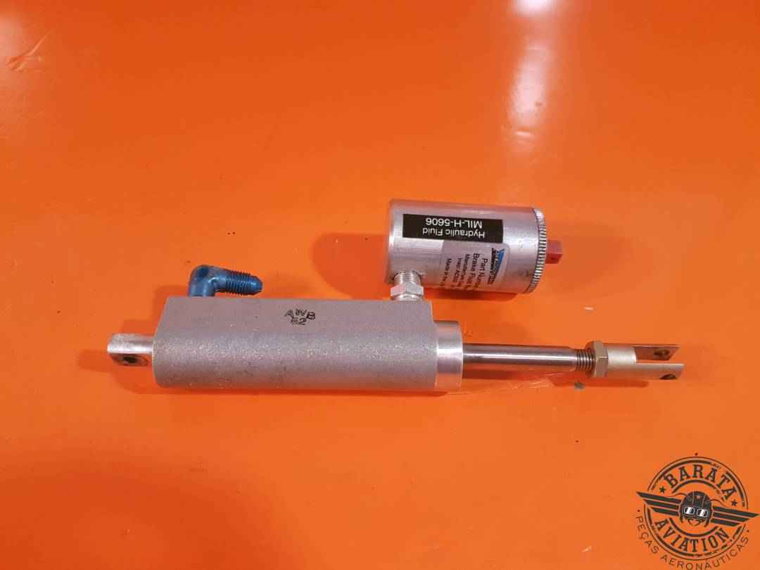 10-54A Cleveland Master Brake Cylinder Assembly