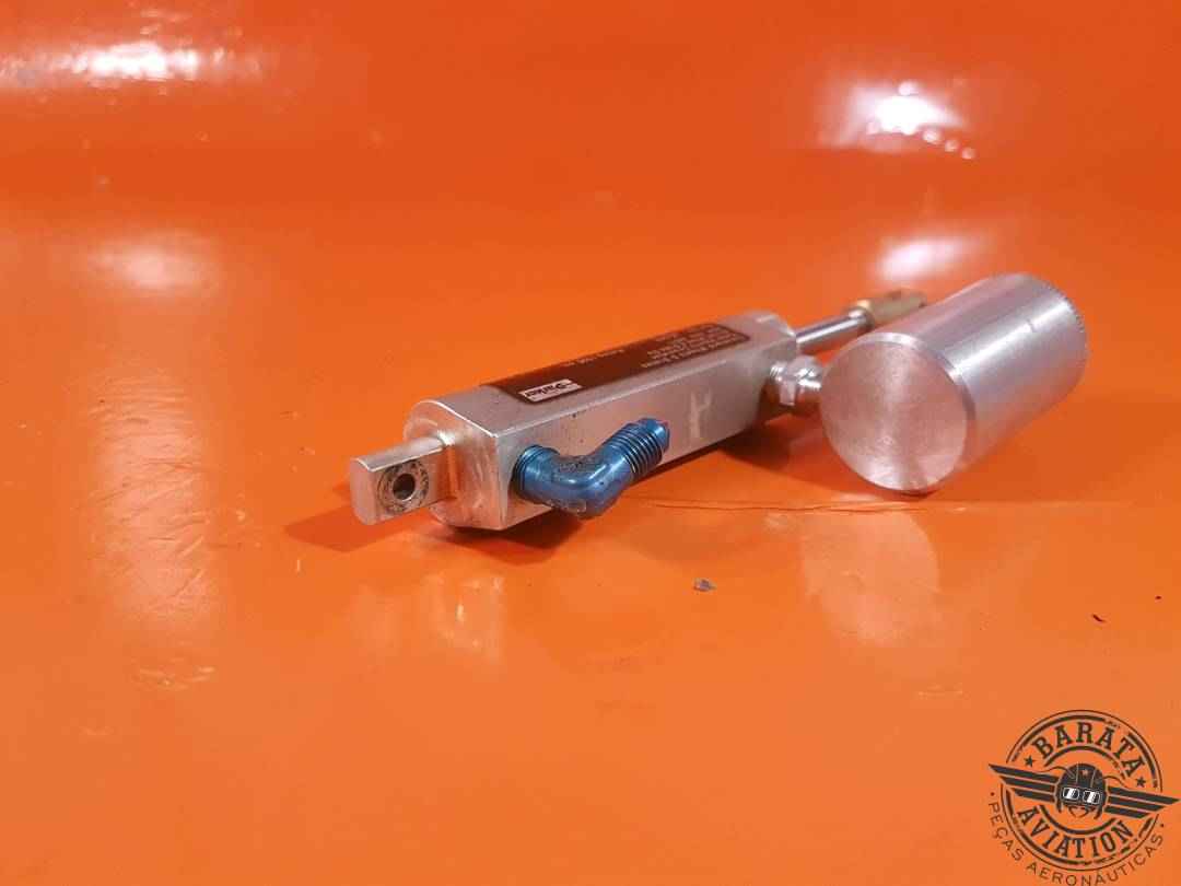 10-54A Cleveland Master Brake Cylinder Assembly