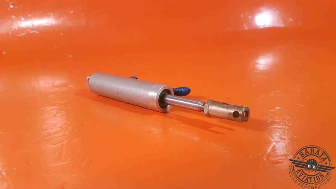 10-54A Cleveland Master Brake Cylinder Assembly