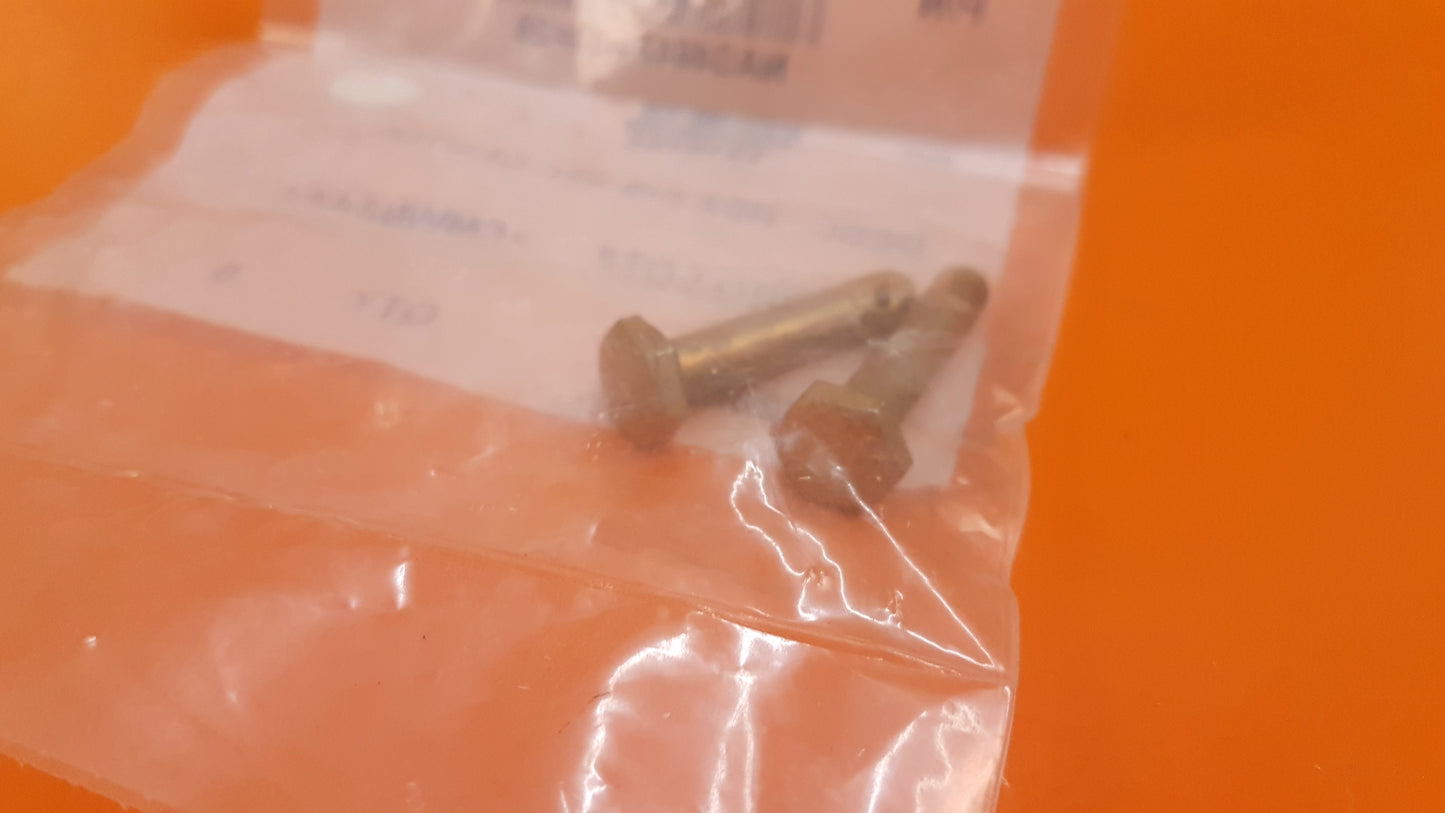 NAS464P4-14 Bolt Kit