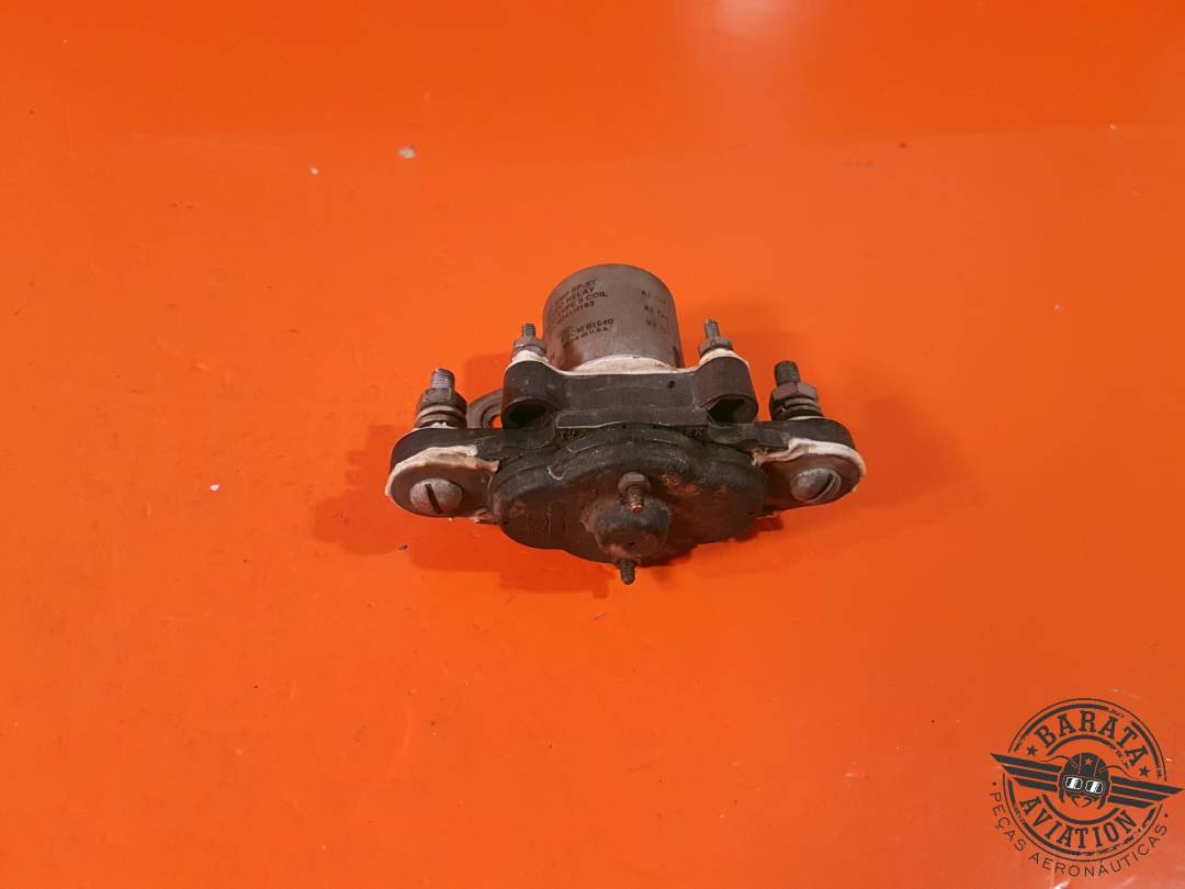 RELÉ 28 VCC 100 AMP N.º de pieza: 6041H193 