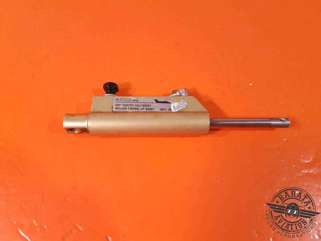 MASTER BREAKE CYLINDER P/N: MC-4CT