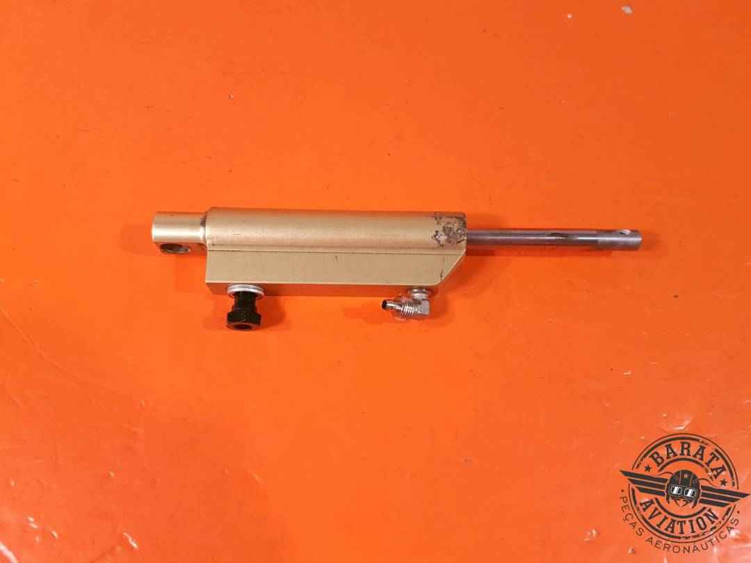 MASTER BREAKE CYLINDER P/N: MC-4CT