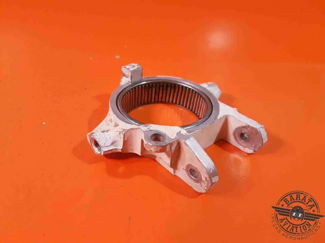 NOSE GEAR STEERING ARM ASSY P/N: 0743011-6