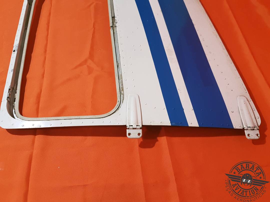 0417008-207 Conjunto de puerta de cabina izquierda