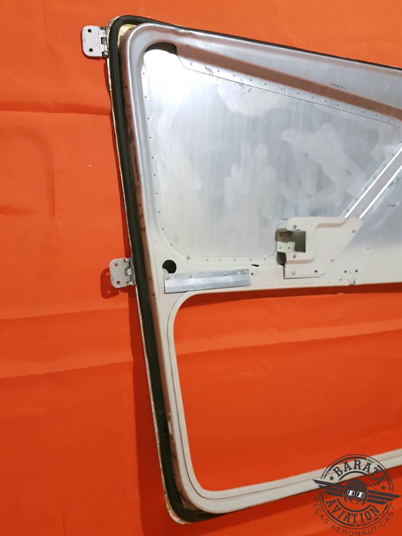0417008-207 Conjunto de puerta de cabina izquierda