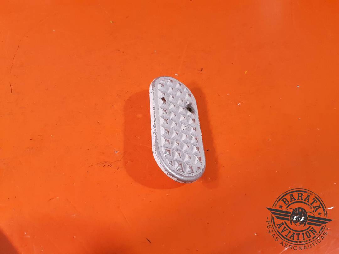 STEP - CABIN ENTRANCE P/N: 0541211-495 EACH UNIT