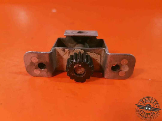 0412066-1 Cessna Clutch Assembly Rotary Door Latch- L/H 