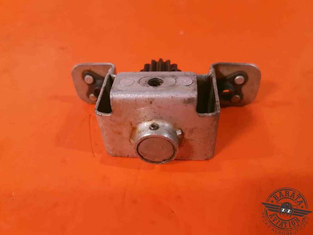 0412066-1 Cessna Clutch Assembly Rotary Door Latch- L/H 