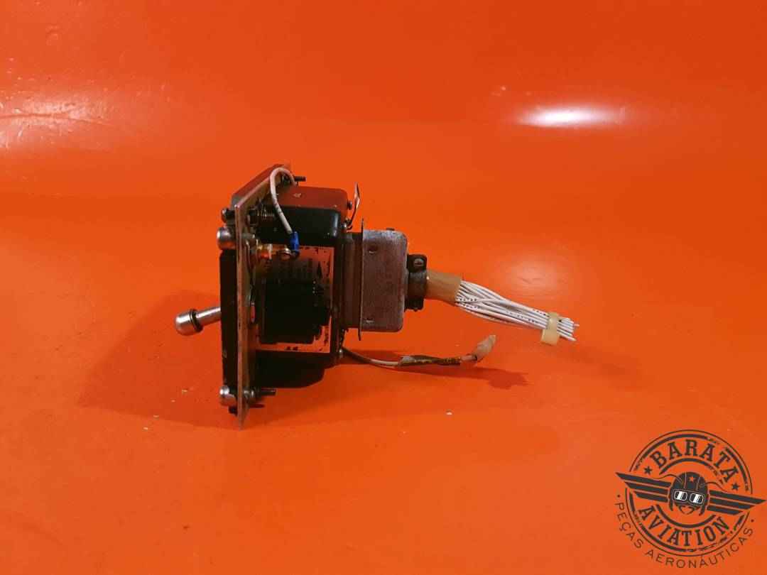 COLLINS  SELECTOR MODE AUTO PILOT; INCLUDED CONNECTOR P/N: 622-3891-002