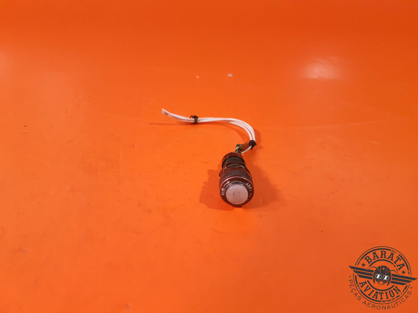 INDICATOR LIGHT PRESS TO TEST AMBER P/N: MS25041