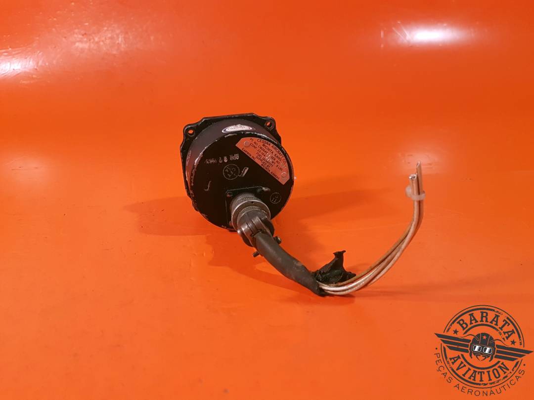 INDICADOR - CANTIDAD DE COMBUSTIBLE DUAL GARMIN CONECTOR INCLUIDO P/N: CM2645L1
