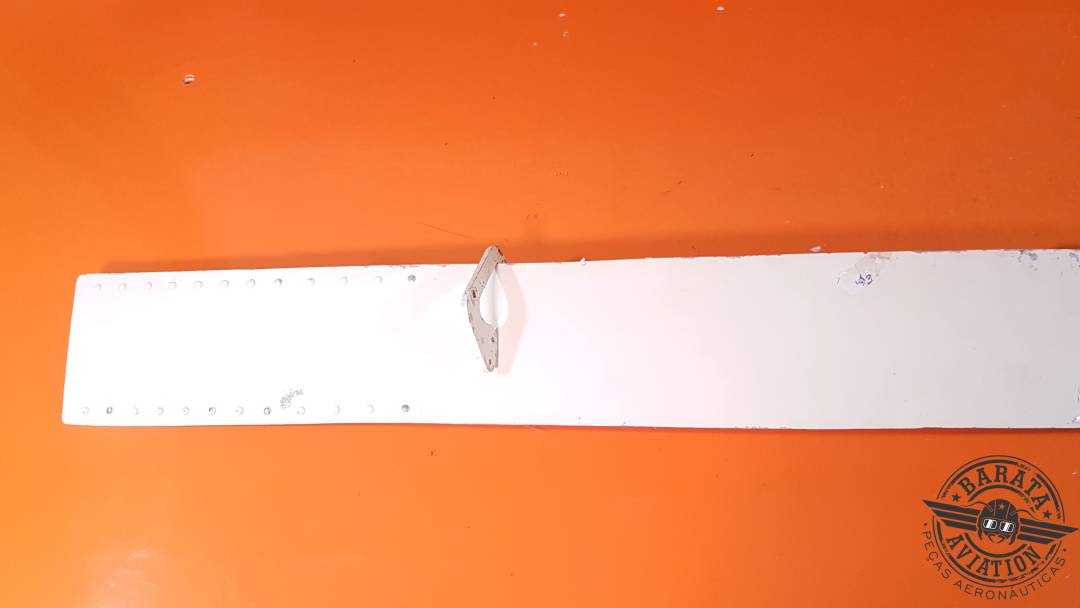 35-410077-37 Conjunto de puerta de haya derecha