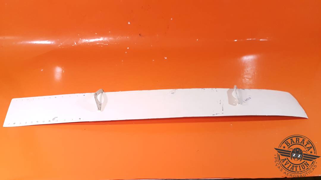 35-410077-37 Conjunto de puerta de haya derecha