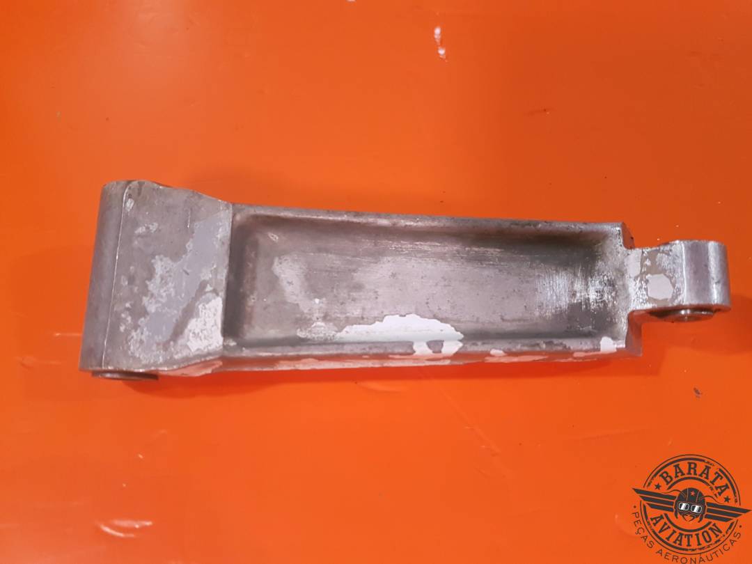 0543035-2 LINK ASSY TORQUE LOWER CESSNA 172/175