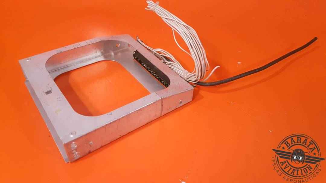 RACK INTERCOM BENDIX KING W/ CONNECTORS P/N: 066-1055-03R-10