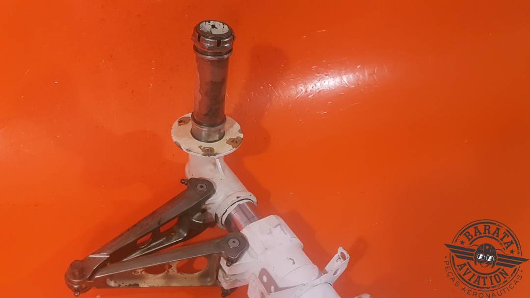 GEAR ASSY- L/H MAIN LANDING P/N: 95-810002-755