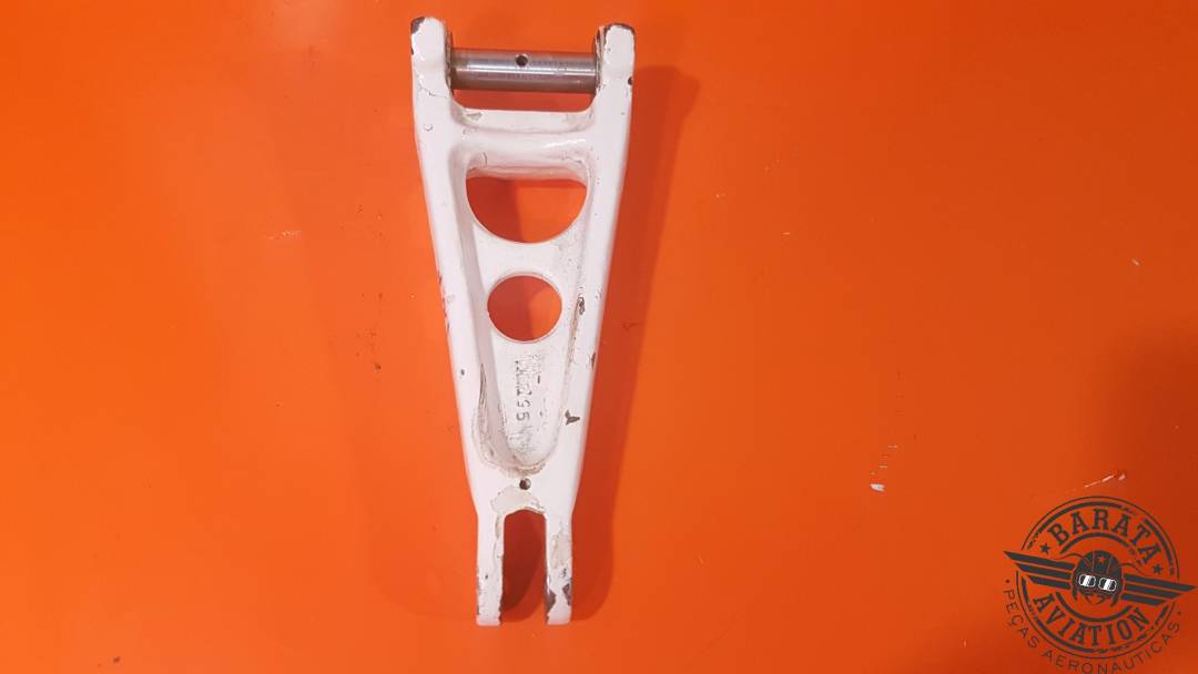 KNEE LOWER MAIN LANDING GEAR P/N: 35-815194-3