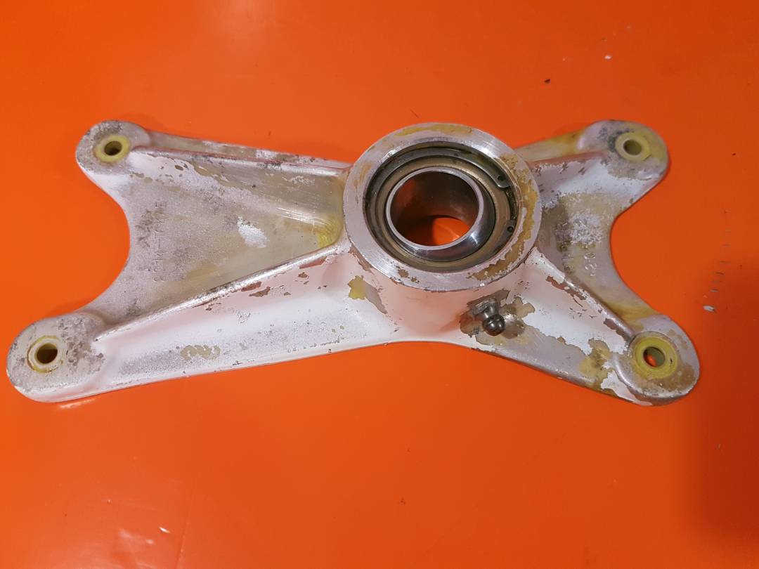 20392 FITTING ASSEMBLY - MAIN GEAR LEFT REAR ATTACHMENT
