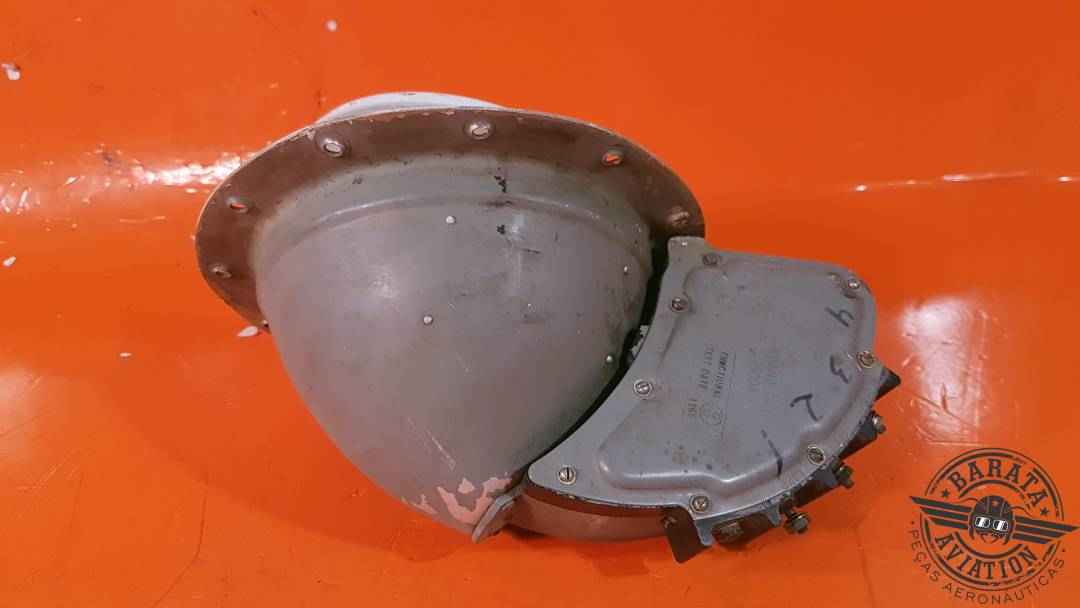 G-3600A-1 Grimes Retractable Landing Light Assembly - Inoperante - Apenas retirada de Peças