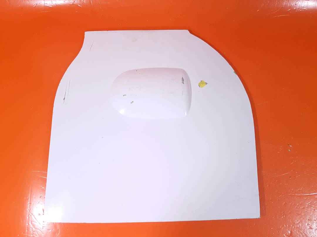 LG-DR0001-12 BEECHCRAFT DOOR ASSY-RH INBD / NEEDS REPAIR  