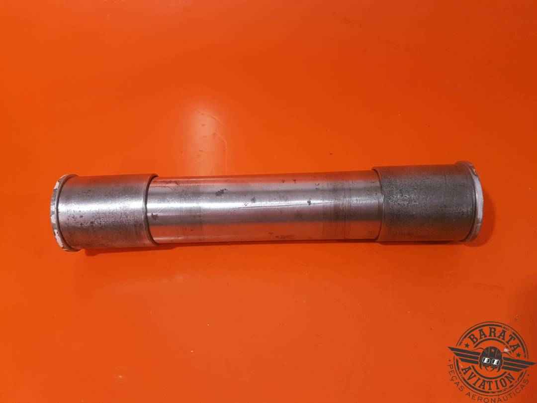 86062-88 PIPER AXLE ASSY  