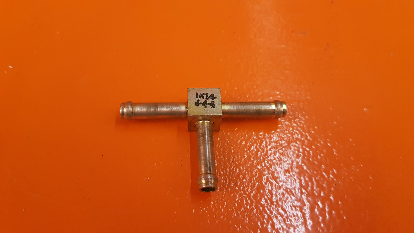 1K144-4-4 Fitting Union Tee
