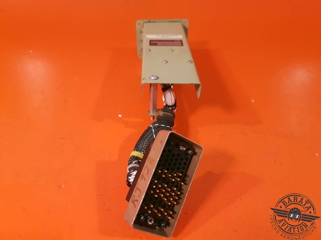 CONJUNTO DE PANEL DE INTERRUPTORES EFIS N.° DE PÁGINA 548922-21