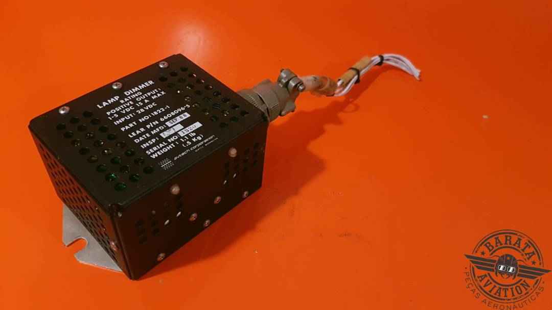 AVTECH/LEAR DIMMER LAMP INPUT:28 VDC  W/ CONNECTOR P/N: 6608096-5