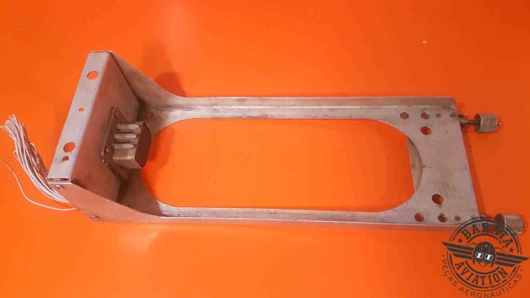 COLLINS 390-R20 MOUNTING TRAY ASSY  P/N: 622-1196-001