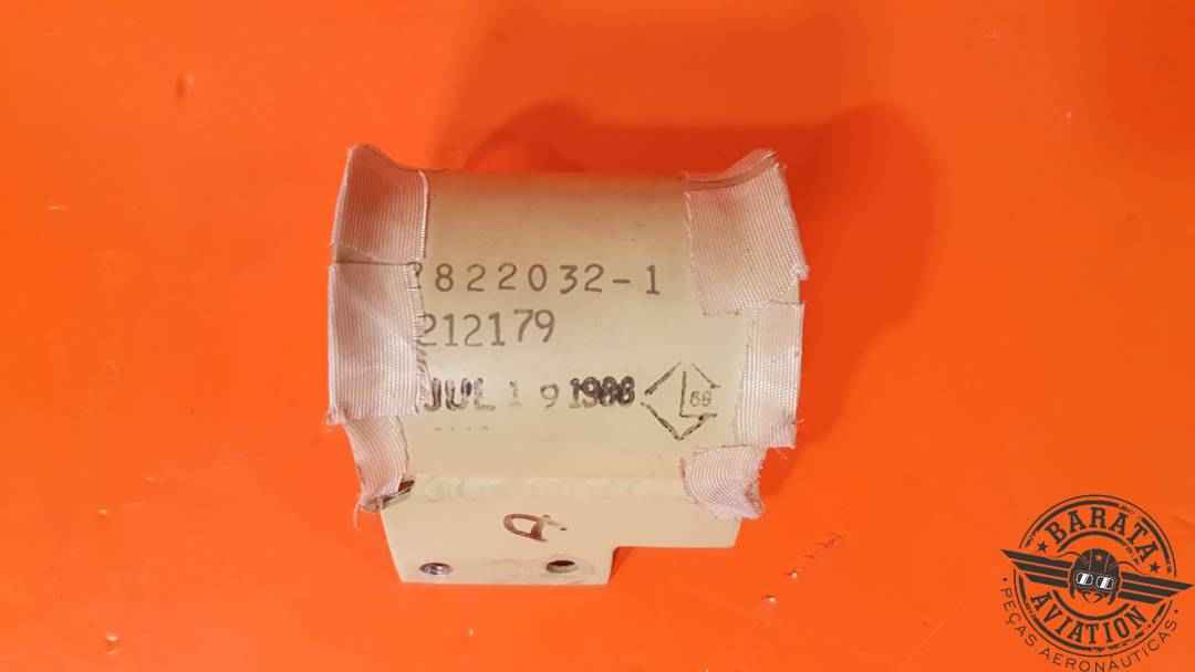 LEARJET SLEEVE ASSY  P/N: 2822032-1