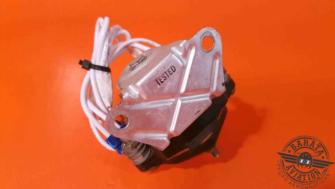 RELÉ CUTLER HAMMER 50 AMP/28 VCC N.° de pieza 6041H201