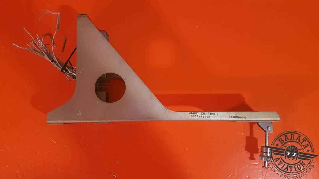 BARRY CONTROLS MOUNT TRAY ASSY  W/ BACK PALTE P/N: 13636-93921-1