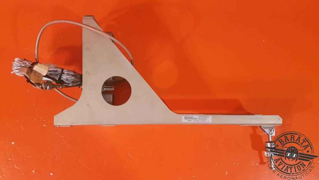 BARRY MOUNT TRAY ASSEMBLY P/N: 13636-93921-1