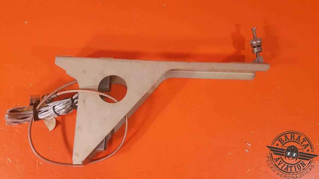 BARRY MOUNT TRAY ASSEMBLY P/N: 13636-93921-1