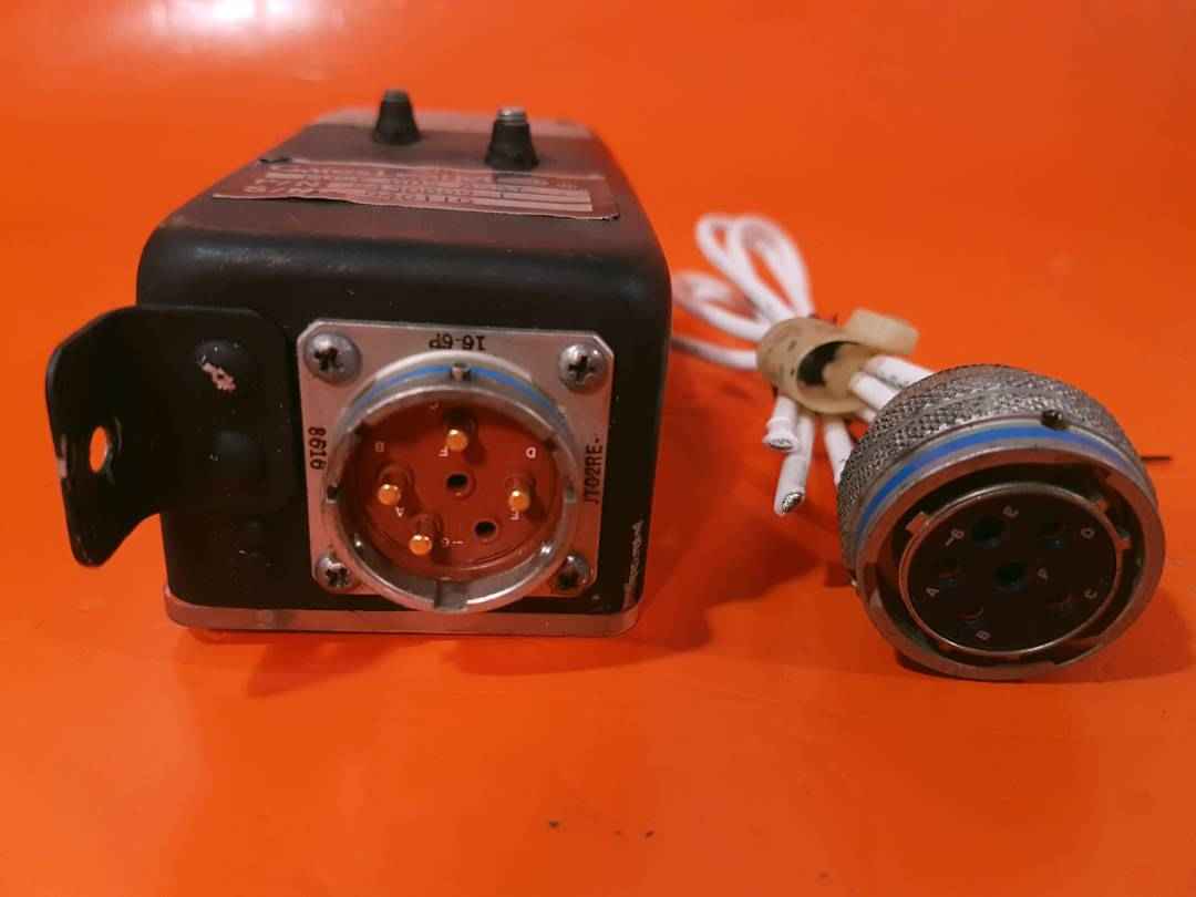 5438609-1 FUSE BOX ASSY EMERGENCY BUS