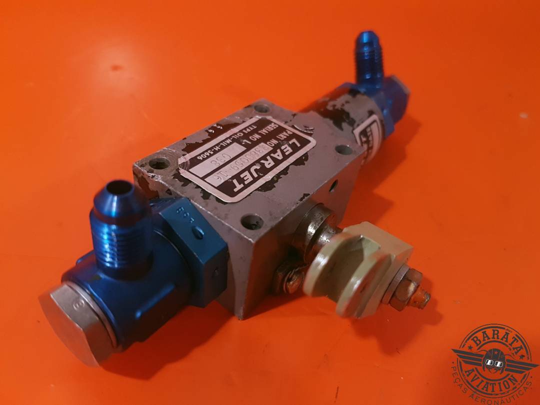 2380059-16 LEARJET VALVE ASSY 