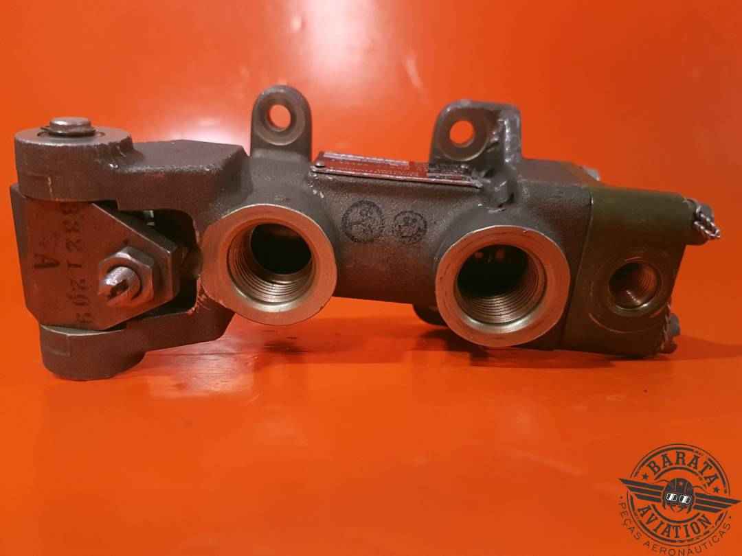 6081041-804 BENDIX POWER BRAKE VALVE ASSY