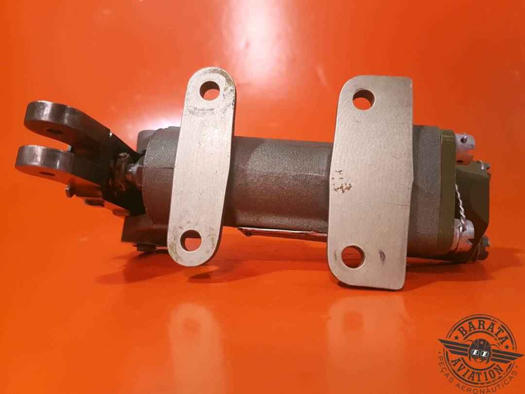 6081041-804 BENDIX POWER BRAKE VALVE ASSY