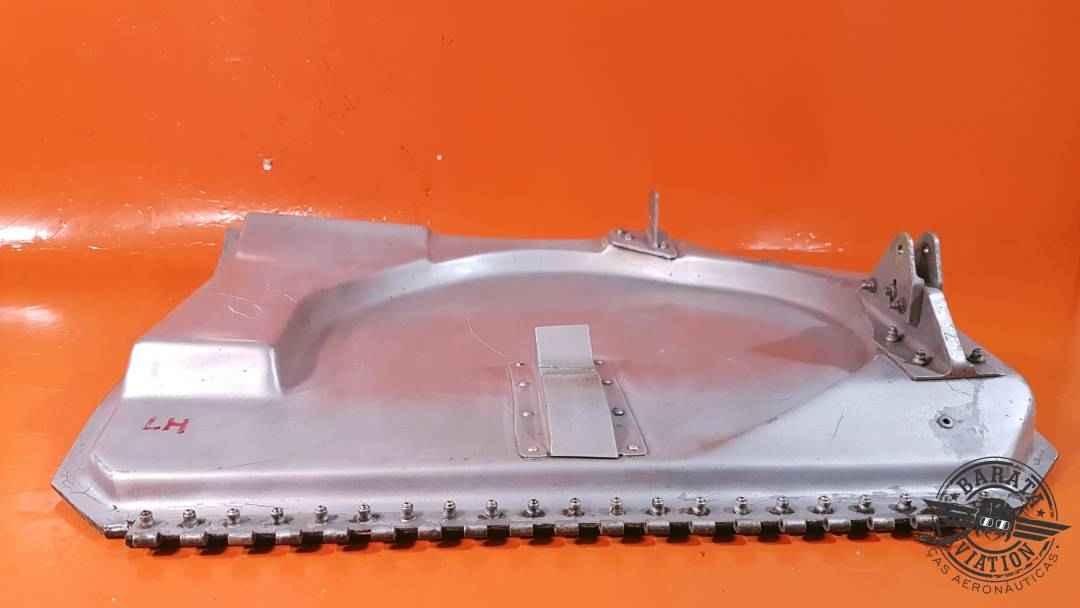 5422161-19  Learjet 55C L/H Door Assy