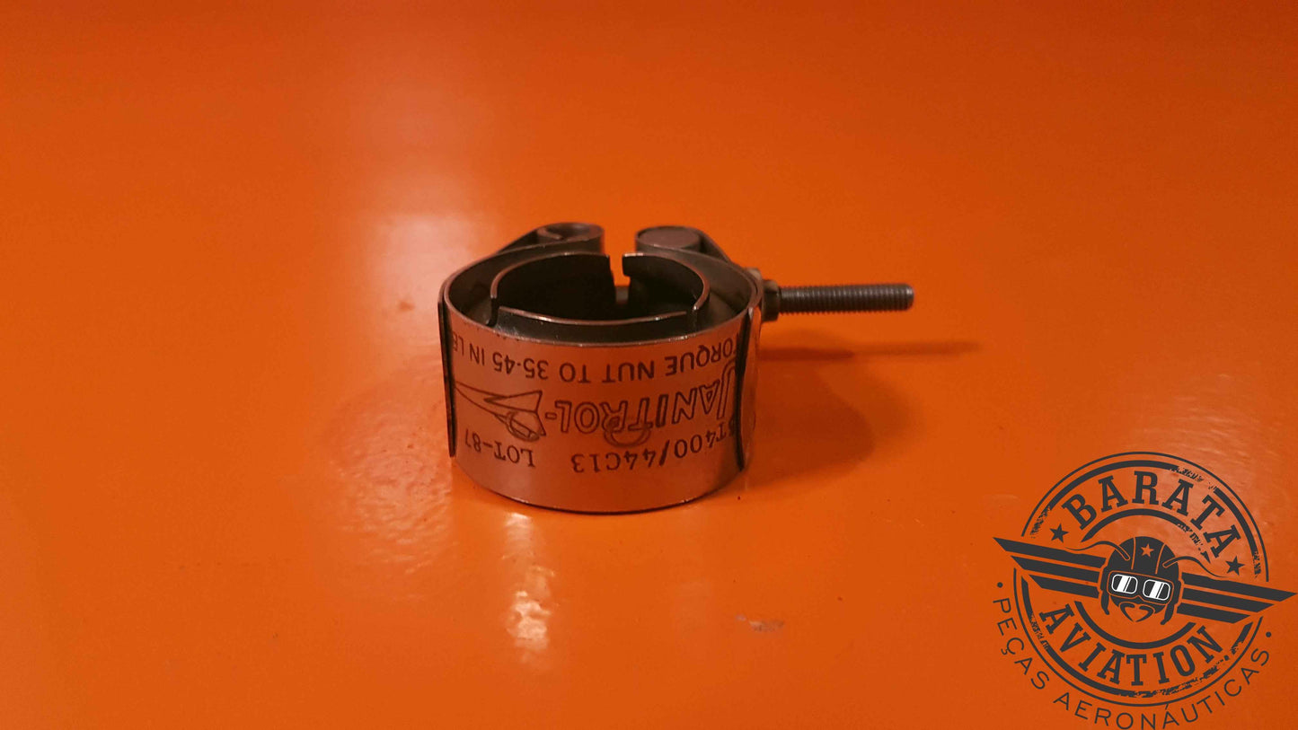 44C13   Janitrol Clamp Assy