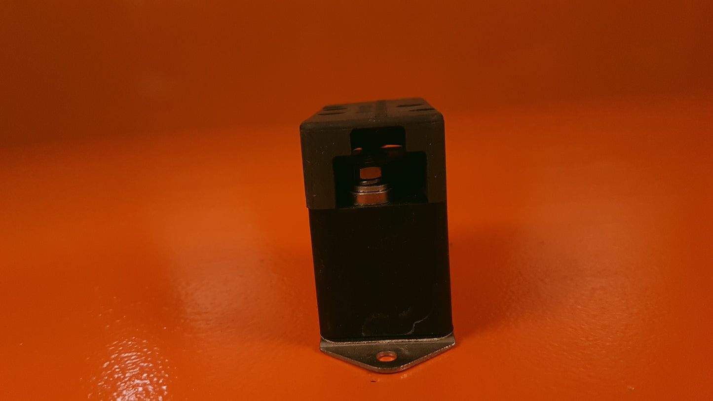 7235-1-60 Klixon Overload Sensing Control