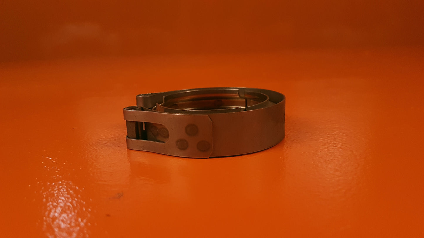 24540-200 Learjet Coupling V-Band