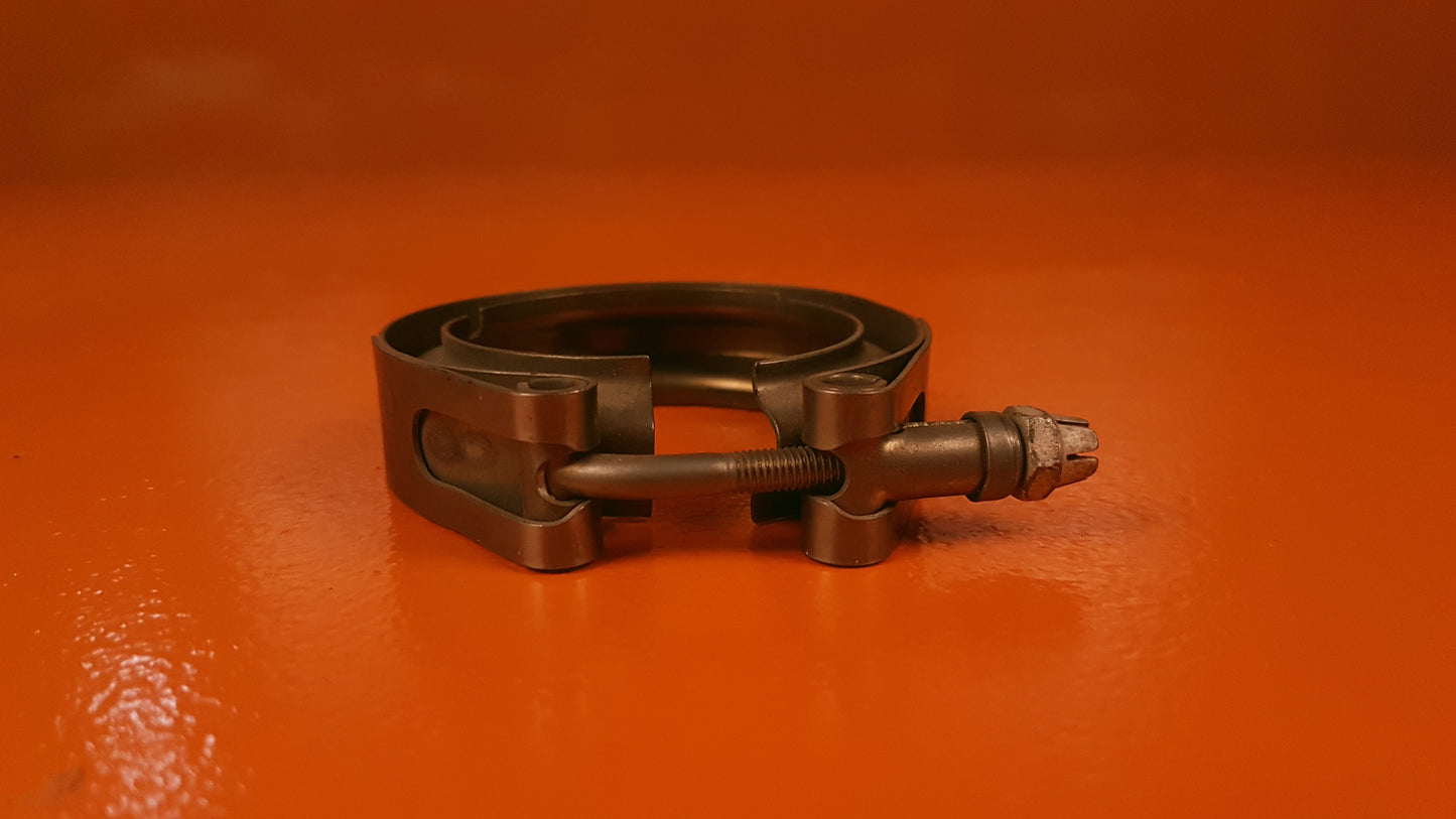24540-200 Learjet Coupling V-Band